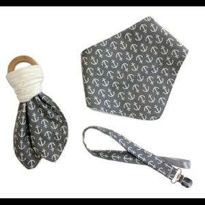 bib, teether, pacifier clip 3 piece baby set